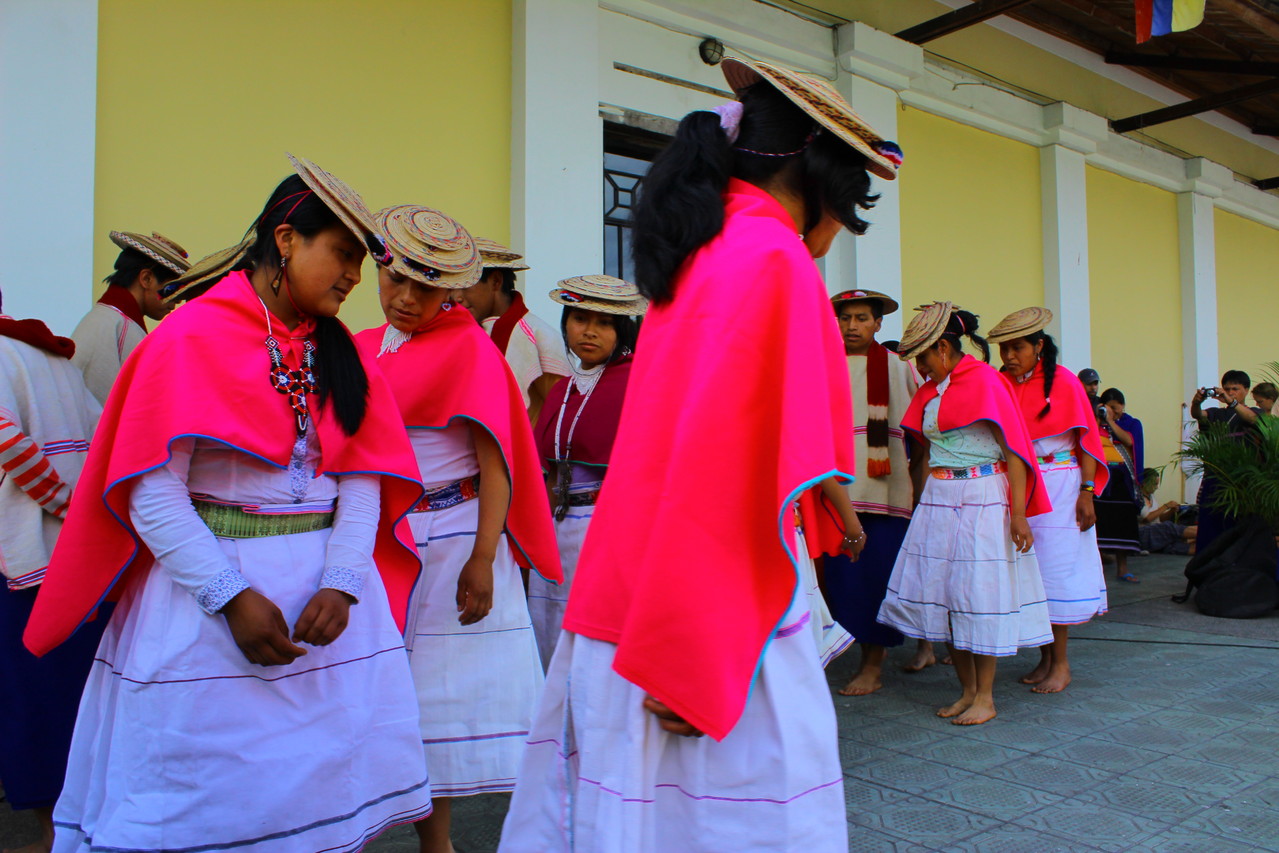 Danza Ancestral originaria de la comunidad Misak