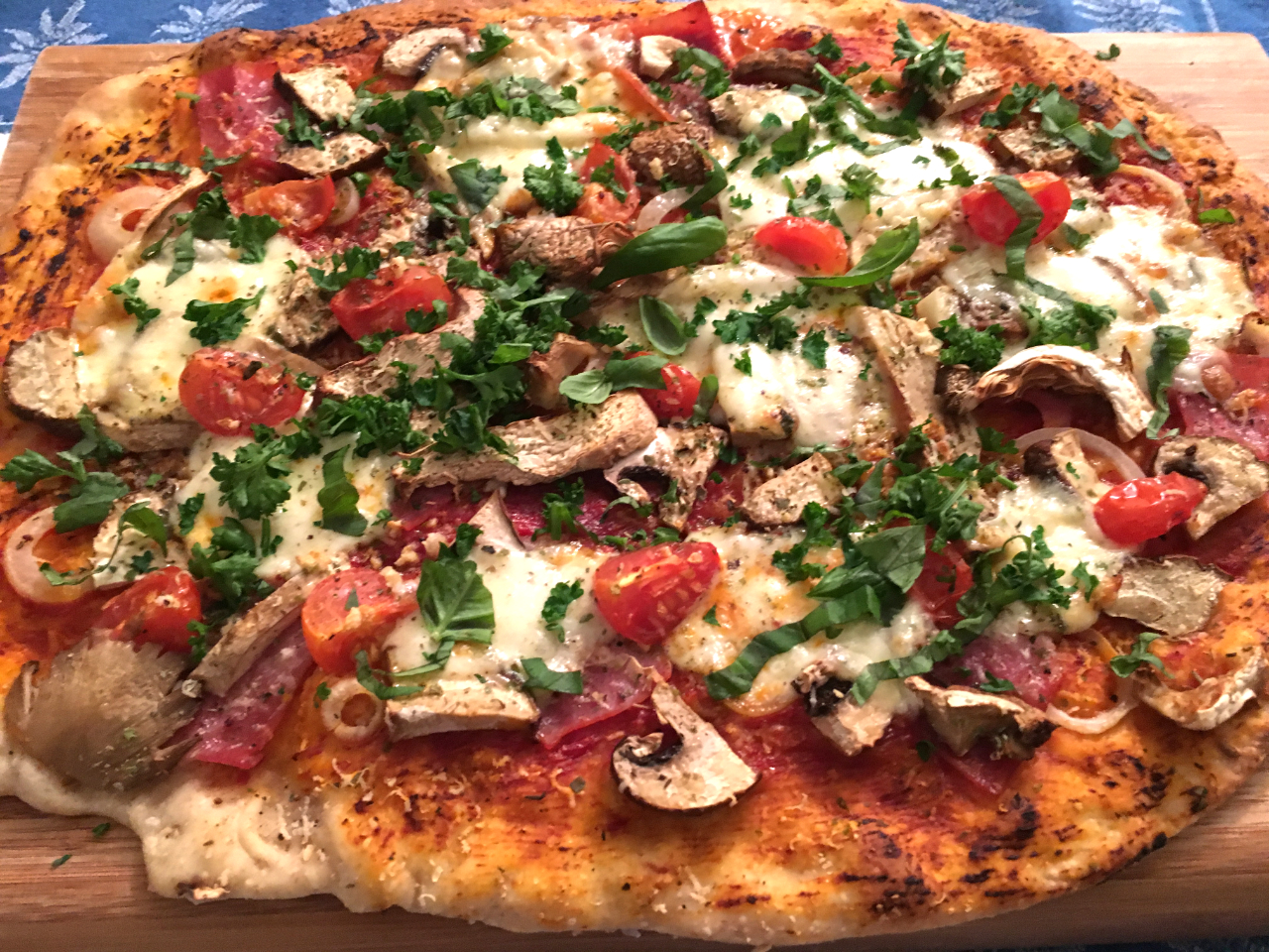 Pizza mit Pilzen - Food Blog Kochphilosophen