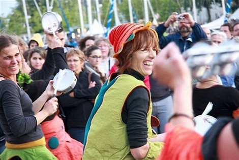 Batucada Ploukatak - Fête de la Musique à Vannes (©Isabelle Johancik - Ouest-France)