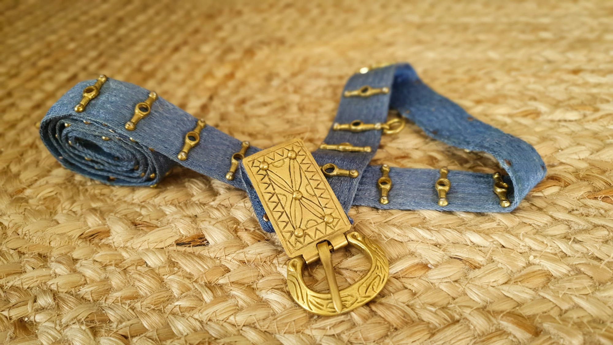 UNE CEINTURE DE PETITE NOBLESSE EN 1200