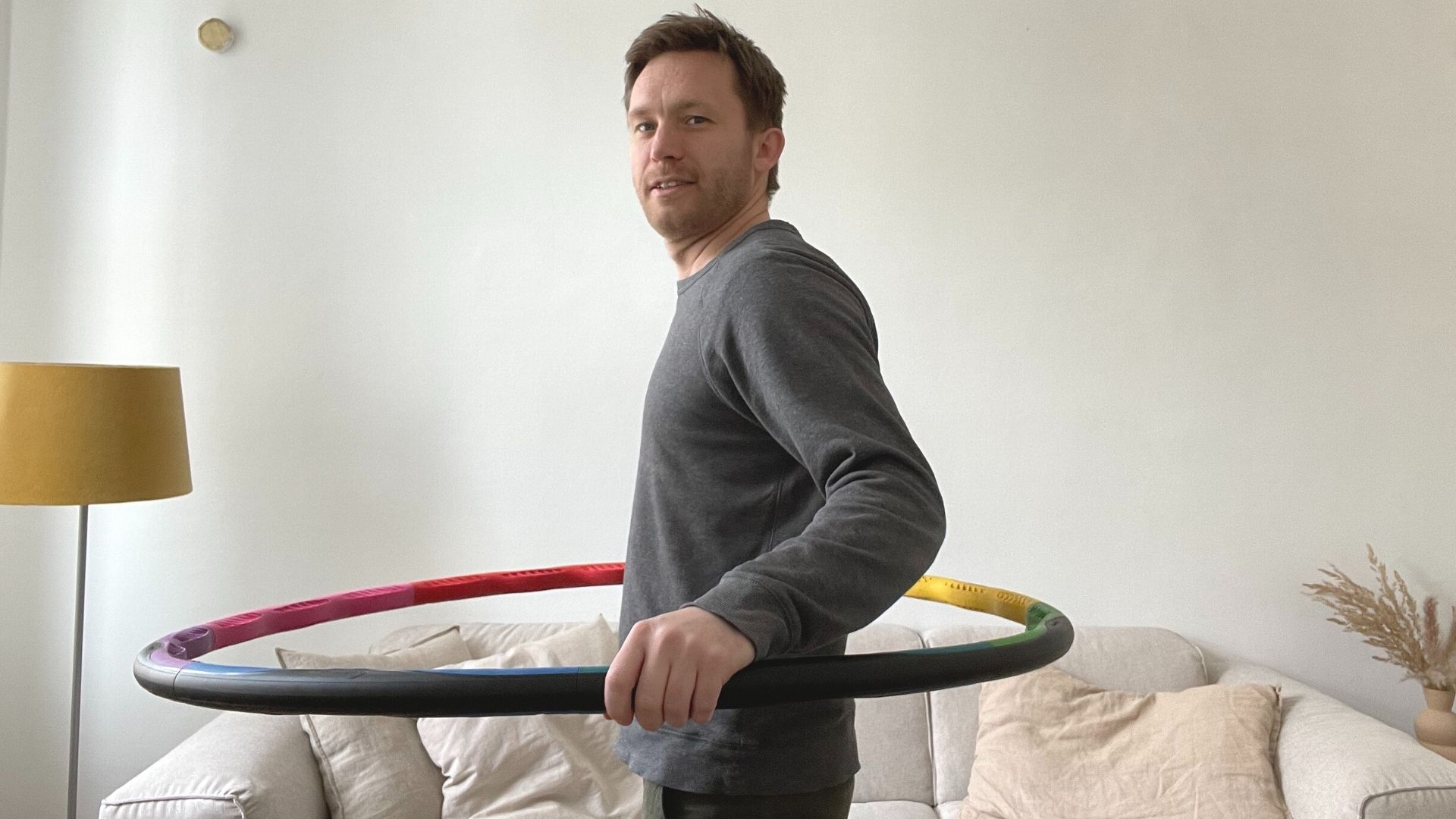 Hula Hoop lernen: So klappt's in wenigen Minuten