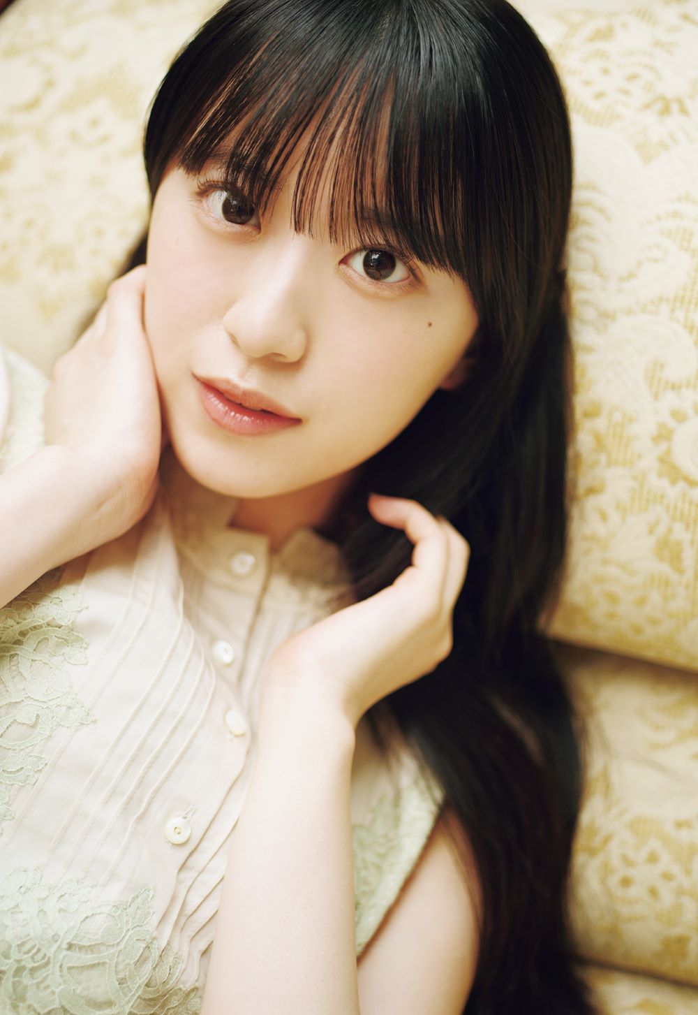 櫻坂46屈指のパフォーマー・村井優「B.L.T.2025年8月号」ソロ