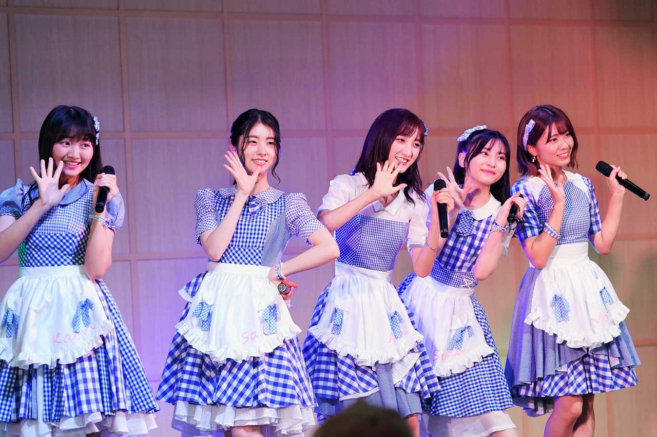 AKB48岩⽴沙穂・福岡聖菜・清⽔⿇璃亜・稲垣⾹織・⻑友彩海の AKB48岩⽴沙穂・福岡聖菜・清⽔⿇璃亜・稲垣⾹織・⻑友彩海の