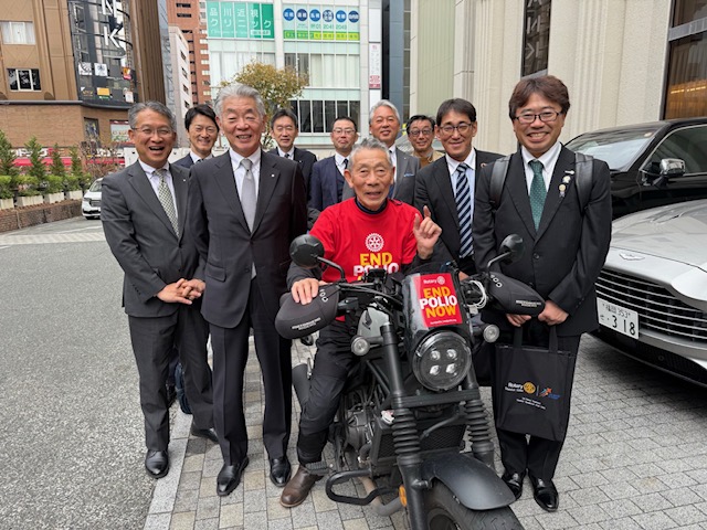 11月26日福岡ロータリークラブ訪問
