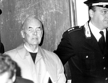 Roma, Maggio 1996 - Processo a Erich Priebke