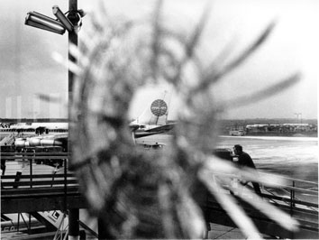 Fiumicino (Roma), Dicembre 1973 - Attentato terroristico alla Pan Am