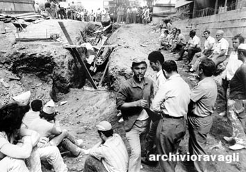 Roma, Giugno 1971 - Edilizia, morte sul lavoro