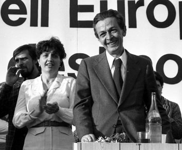 Roma, Maggio 1979 - Enrico Berlinguer alla manifestazione donne Pci 