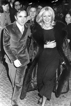 Roma, Marzo 1971 - Charles Aznavour con Virna lisi