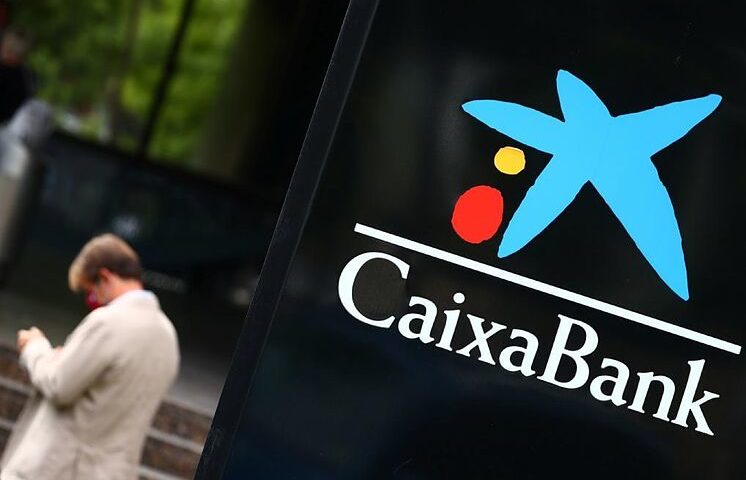 CaixaBank condenada a indemnizar con 10.000 Є a nuestra clienta por incluirla indebidamente en un fichero de morosidad