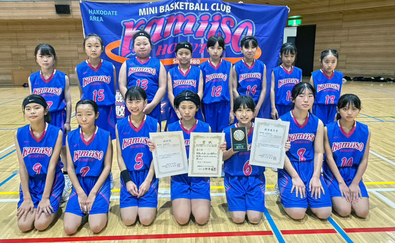 女子3位　上磯クラブU-12
