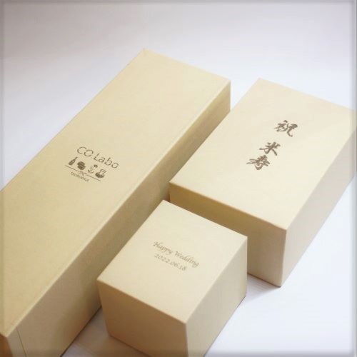 名入れギフト専用化粧箱　酒用化粧箱・グラス用化粧箱・詰め合わせ用化粧箱の３種類の他、オーダー製作も可能です