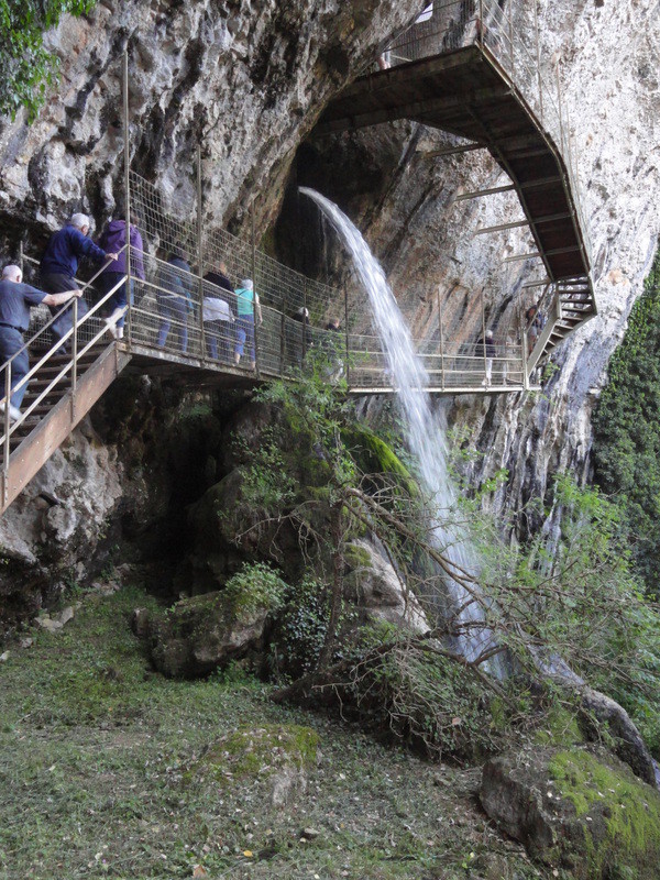 ses grottes