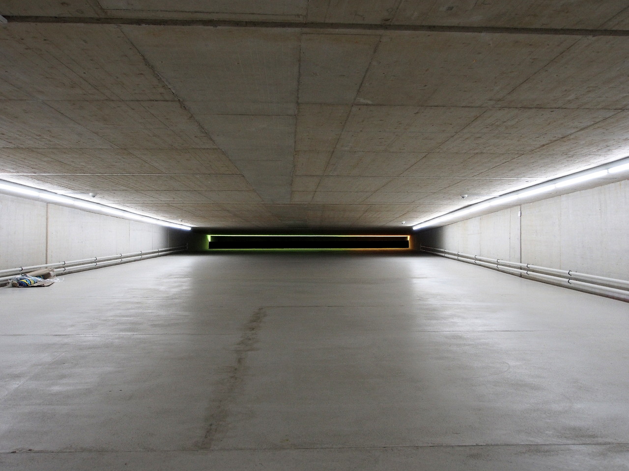 Düsseldorf - Kunst im Tunnel