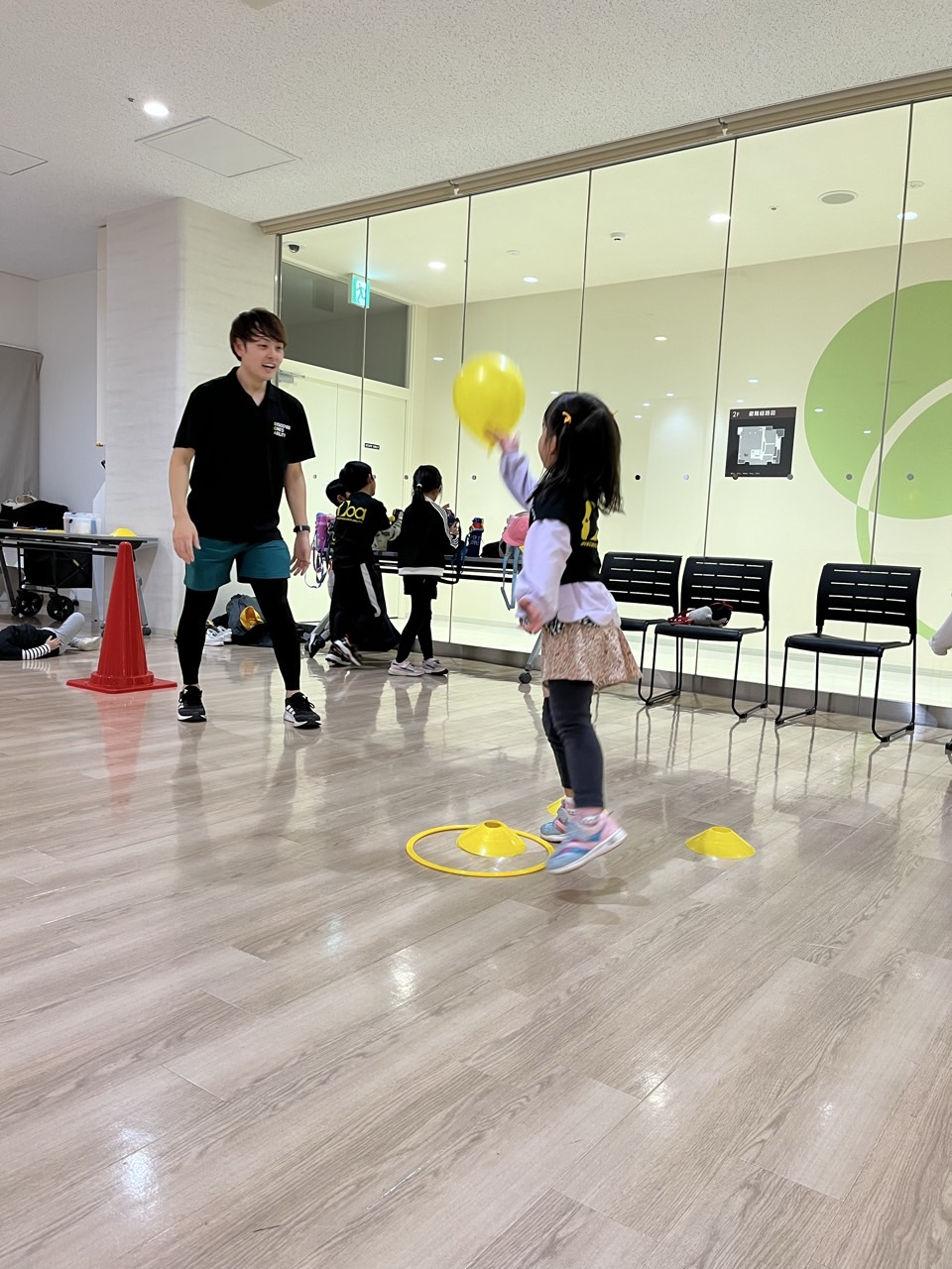 【府中教室】周りをみて作業する！