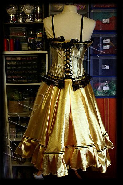 show paris cancan - dress cabaret