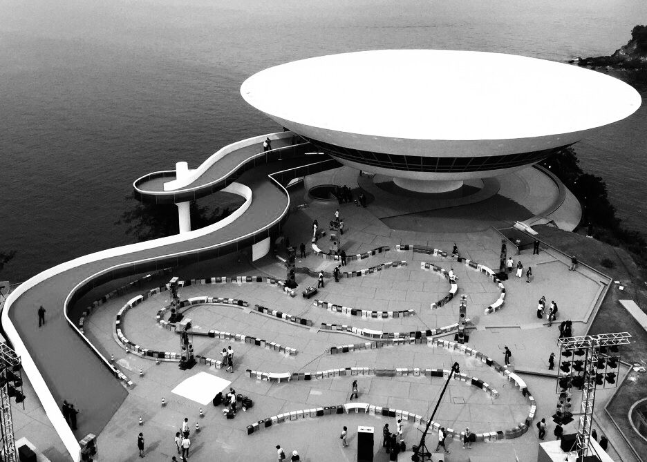 Museo d'arte contemporanea di Niterói, Rio de Janeiro, Brasile 1996