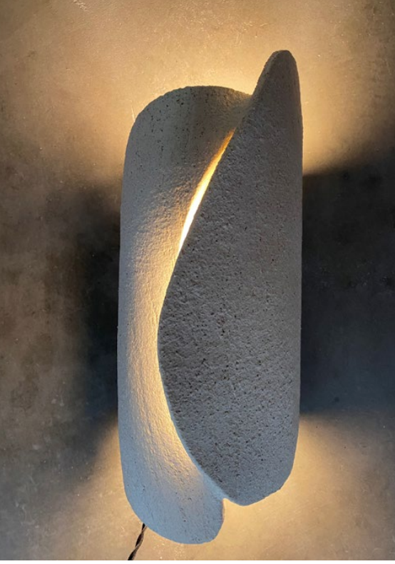 Olivia Cognet, applique  en céramique sur commande