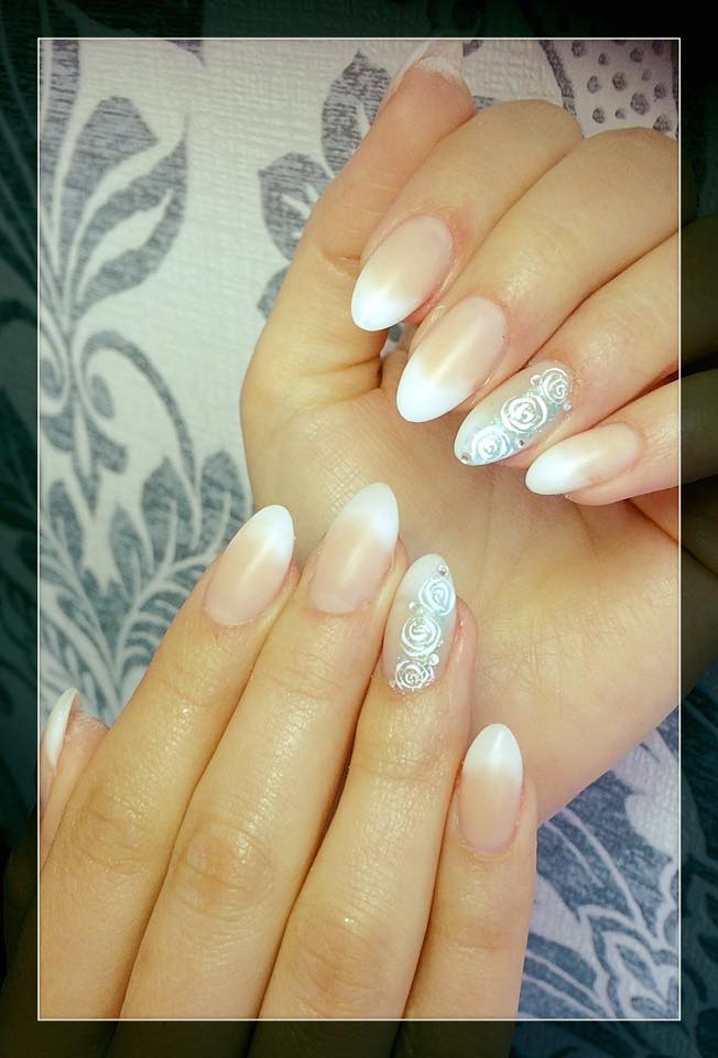 Babyboomer Nails / Manus Nagelstudio Kehl