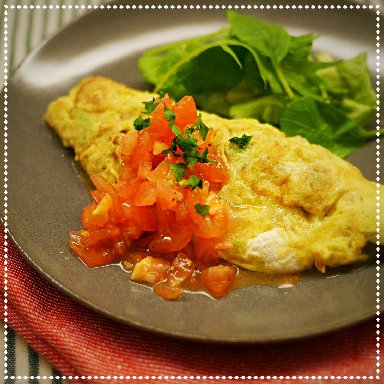 えびとアボカドのチーズオムレツ 中居香織 Oeufsうふ