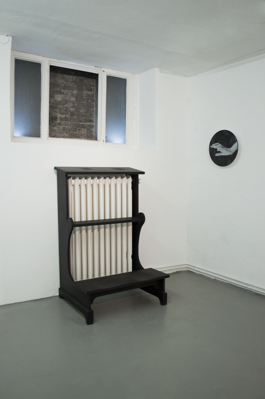 FRANZISKA OPEL    LA  SAIGNÉE      MDF SCHWARZ GEÖLT     130 X 85 X 71 CM    2017