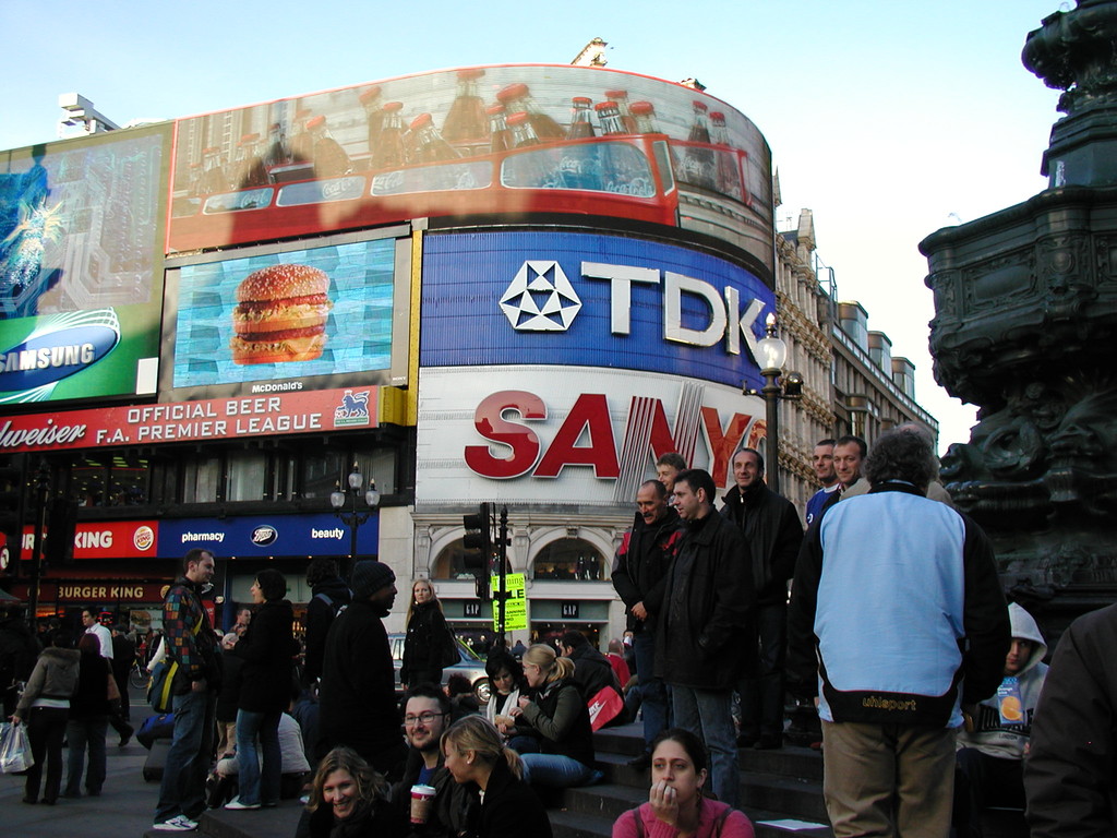 Picadilly ... circus not moutarde