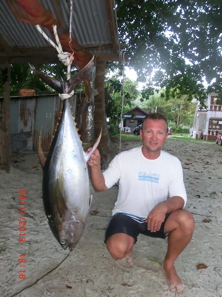 Seychelles fishing Yellowfin Tuna Nov. 2013