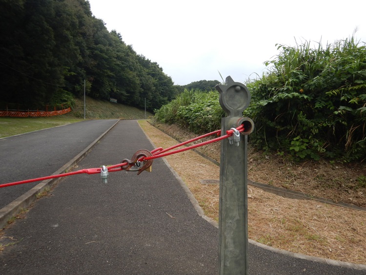 七国公園柱拡大