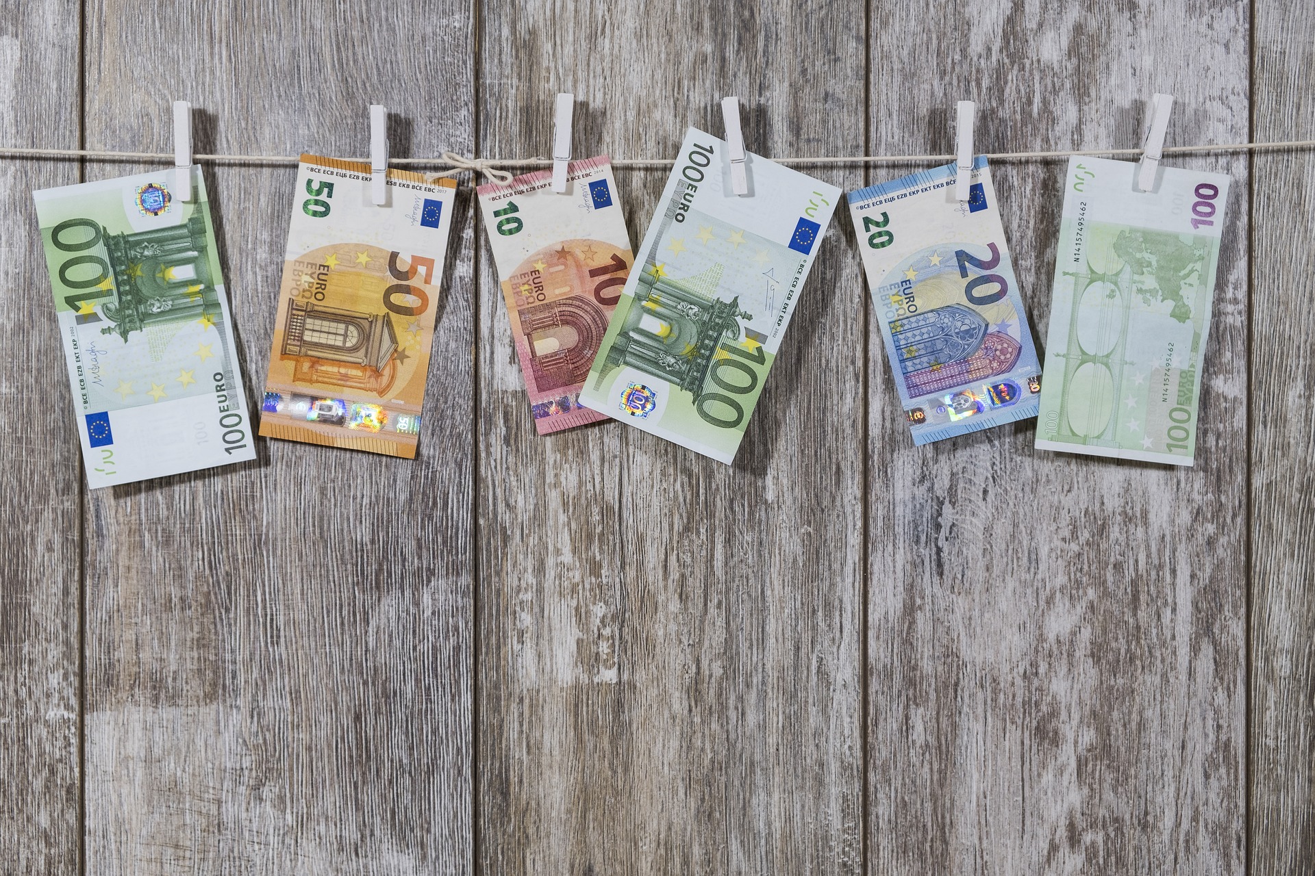Digitales Geld - Das Ende des Euro Bargelds??
