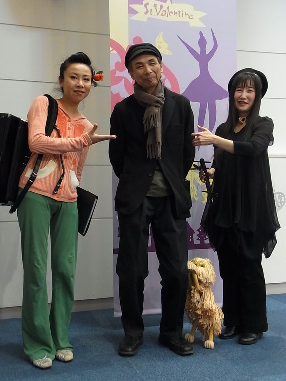 シルク・ルミエール座長の太田拓美氏と。