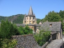 Conques Aveyron 12 Clocher