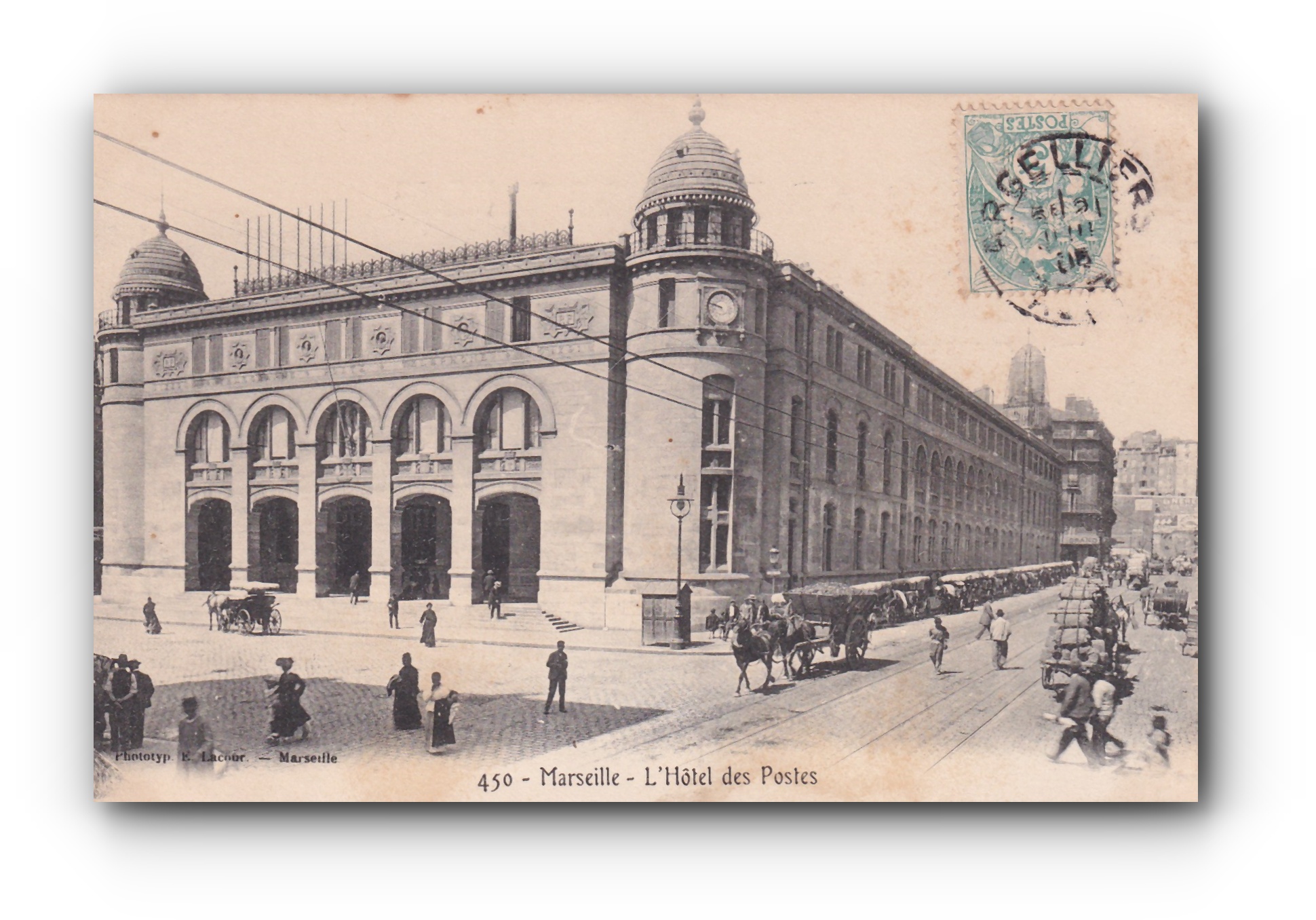 - L'Hôtel des Postes - 