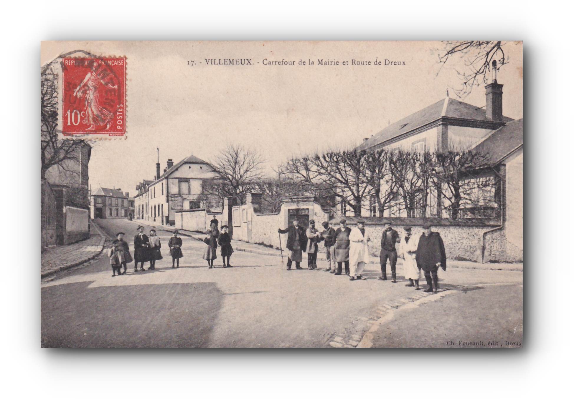 - VILLEMEUX - Carrefour de la Mairie et Route de Dreux - 06.1908 -