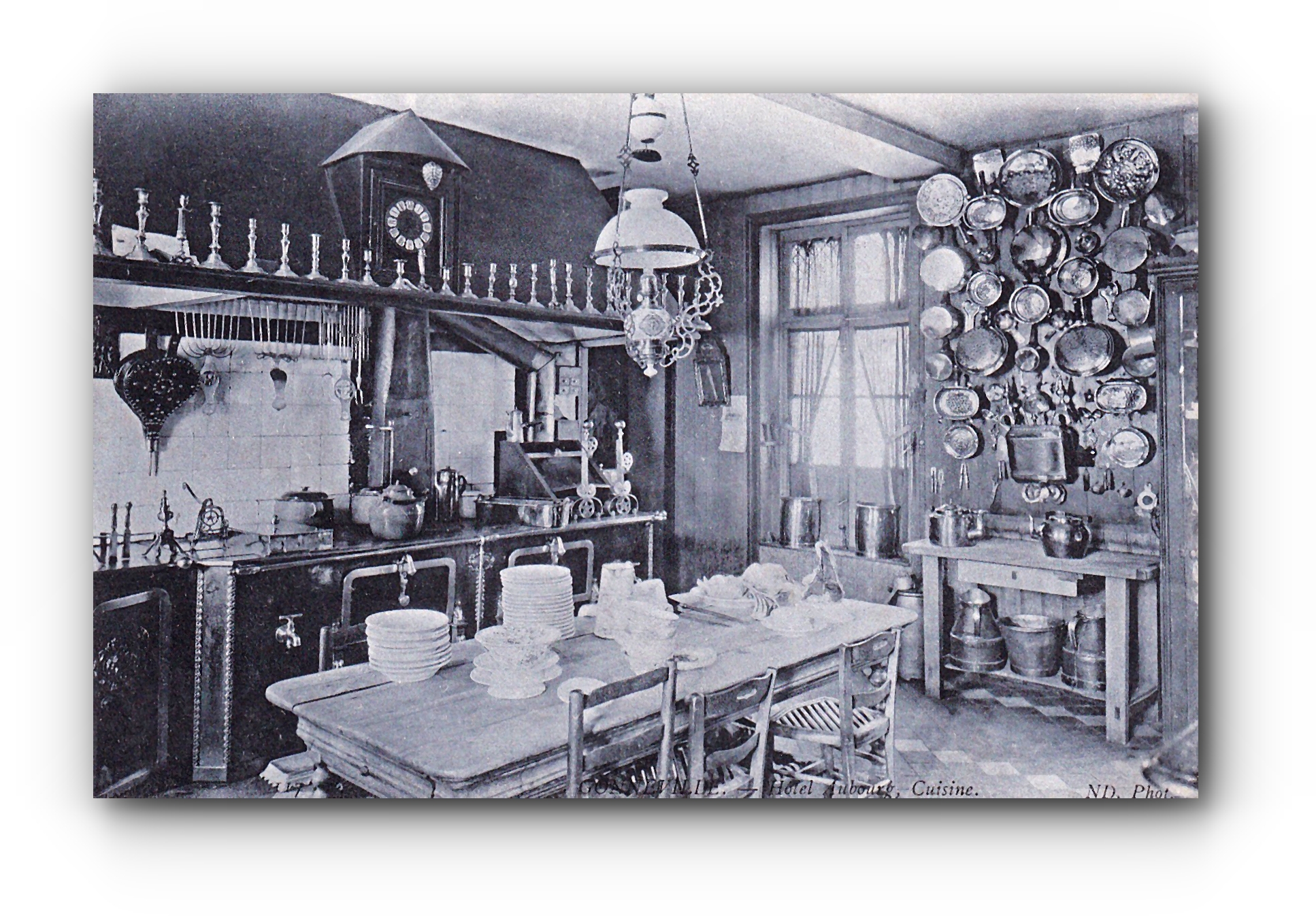 - Cuisine Hôtel Aubourg - GONNEVILLE - 02.04.1906 -