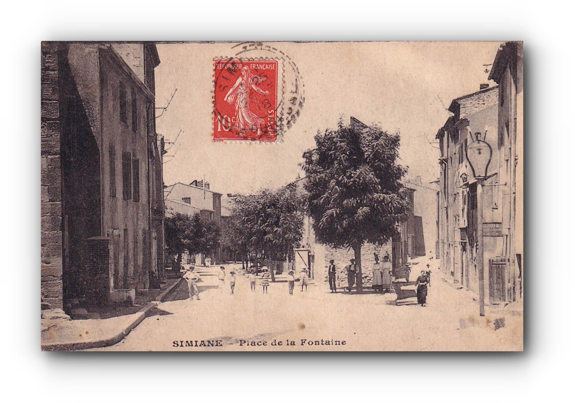 SIRMIANE  - Place de la Fontaine - 28.07.1918