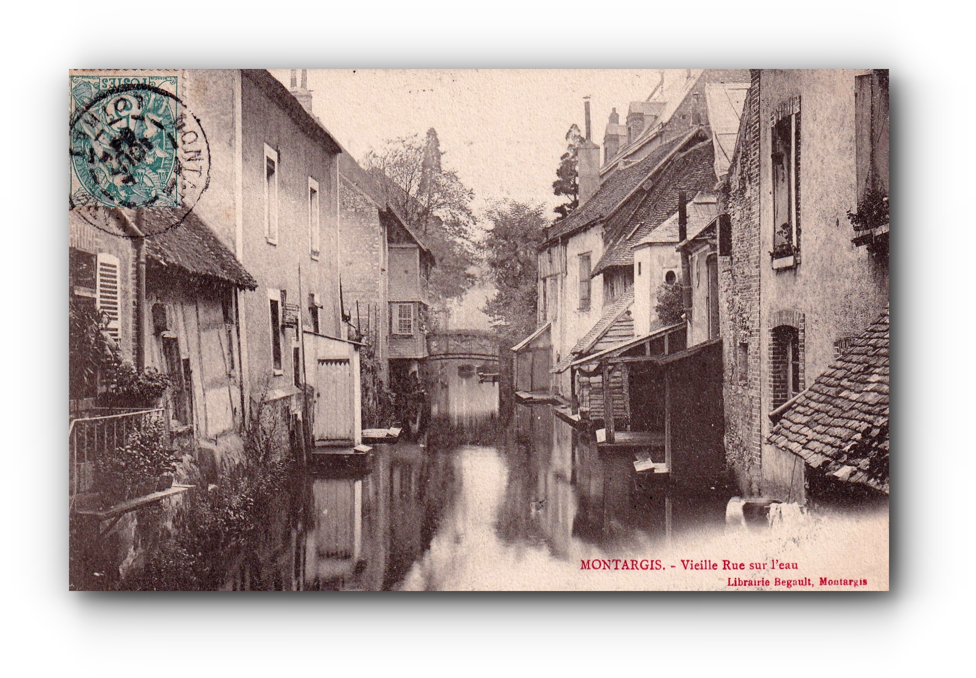 MONTARGIS Vieille Rue sur l'eau - 08.08.1904