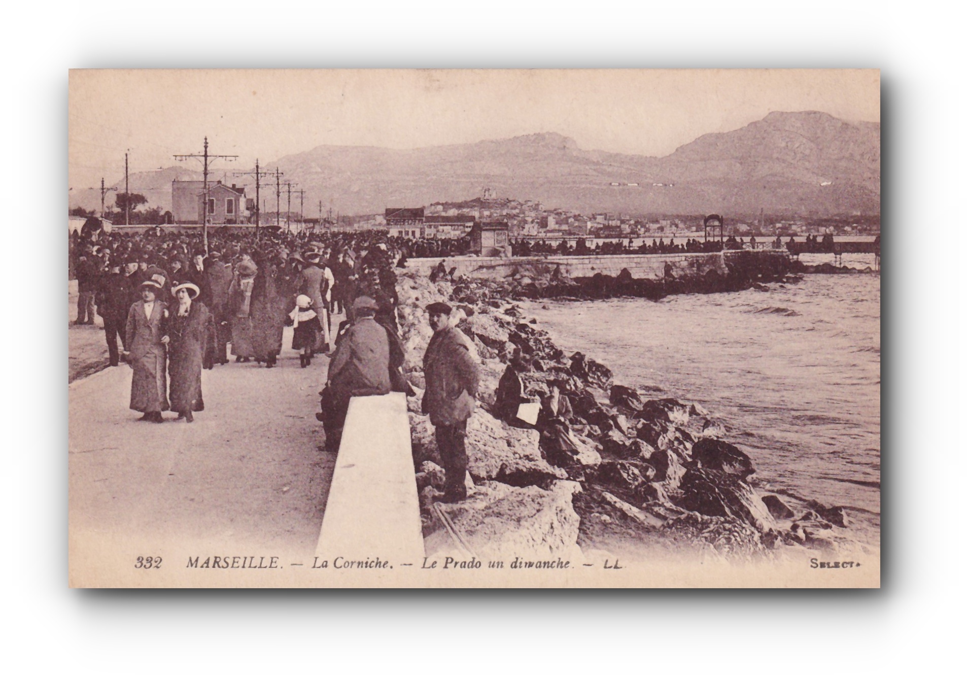 -La Corniche  - Le Prado un dimanche - 03.01.1918 -