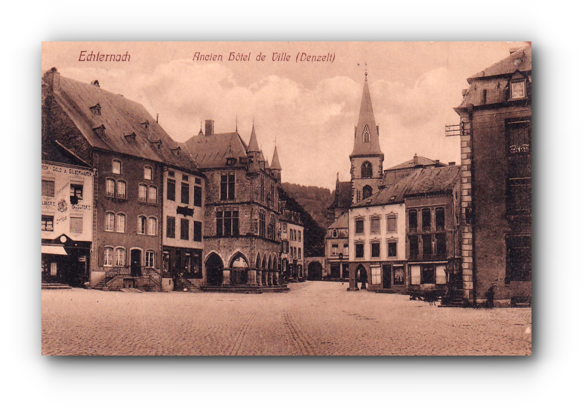 ECHTERNACH  Ancien Hôtel de ville  ( Denzelt ) 10.07.1903