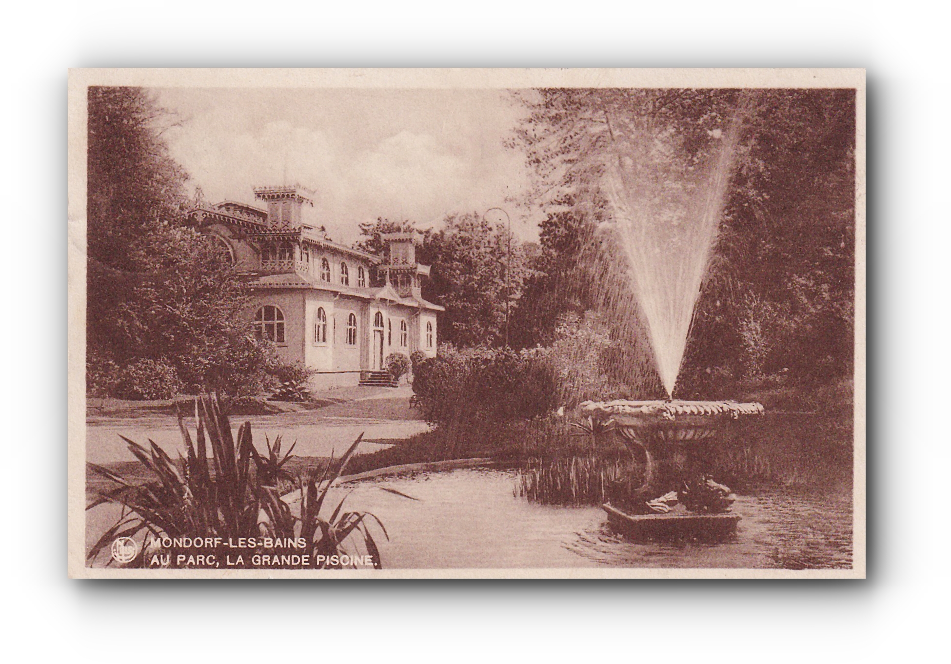 - Au Parc - La Grande Piscine -MONDORF - LES - BAINS - 02.09.1936 -