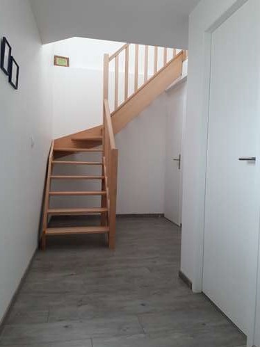 Escalier pour chambres 4 et 5