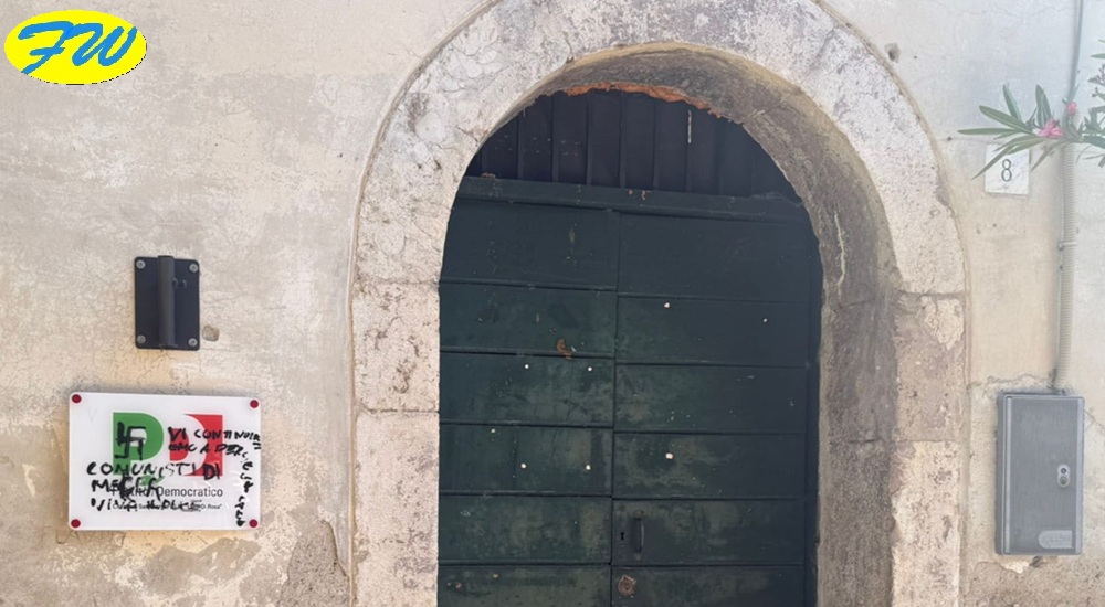 Scritte di Odio alla Sede Pd
