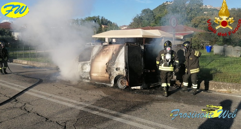 Furgone a Fuoco