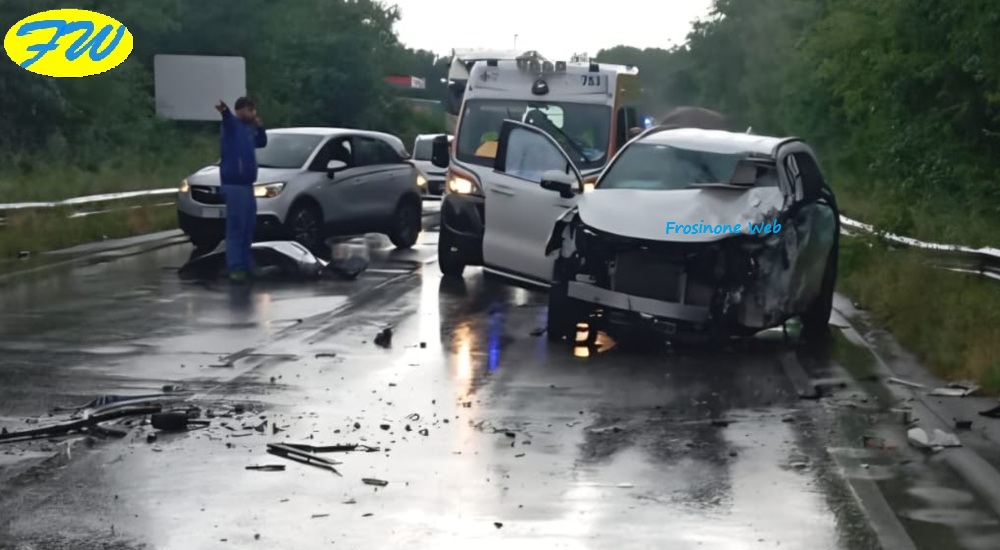 Frontale tra un'Auto ed un Tir