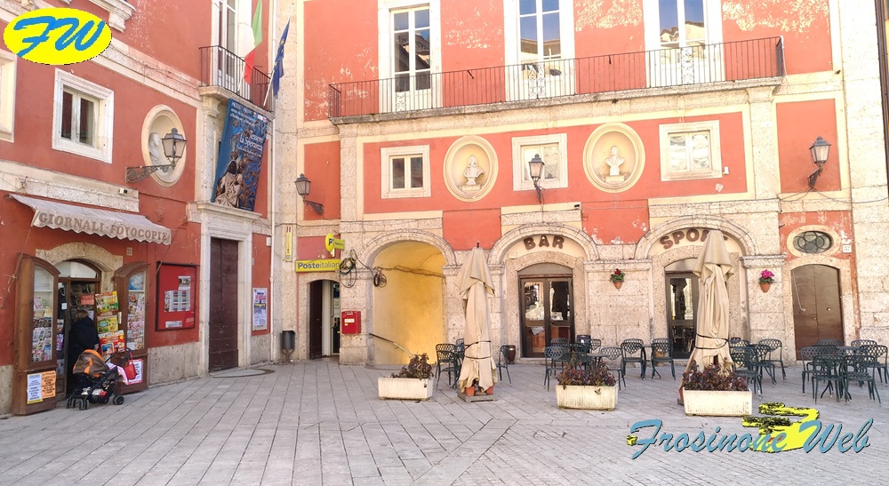 Blitz della Mobile in Comune