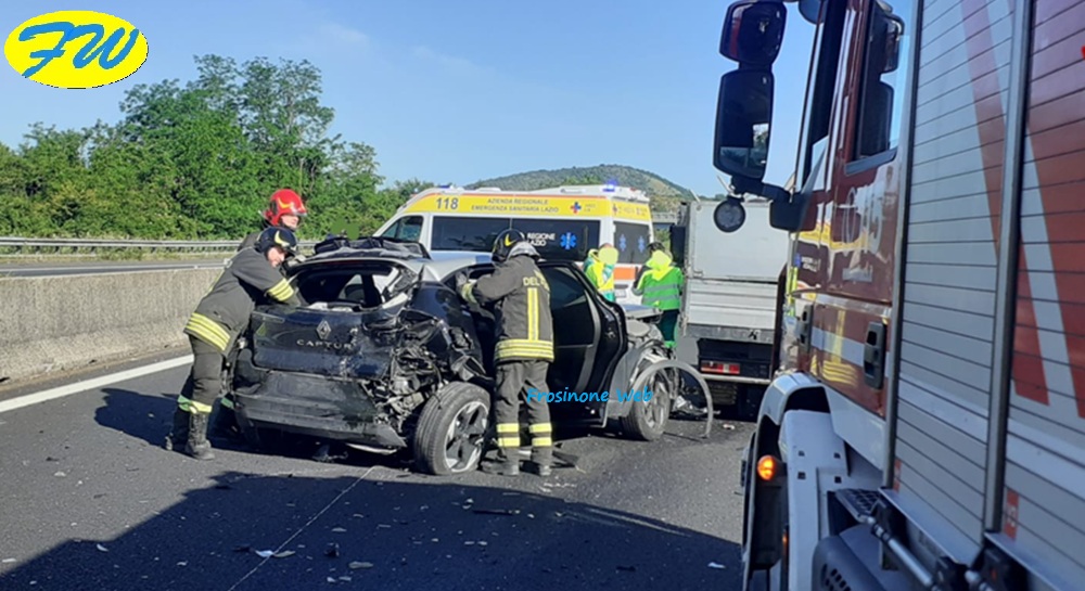 Scontro tra Auto in A1