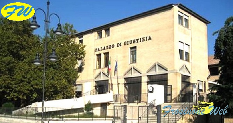 Il Suicidio del 16enne. La Procura Apre un Fascicolo Contro Ignoti