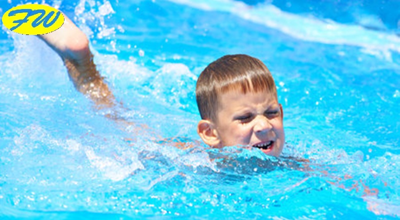 Esplosione in Piscina. 4 Bimbi Feriti