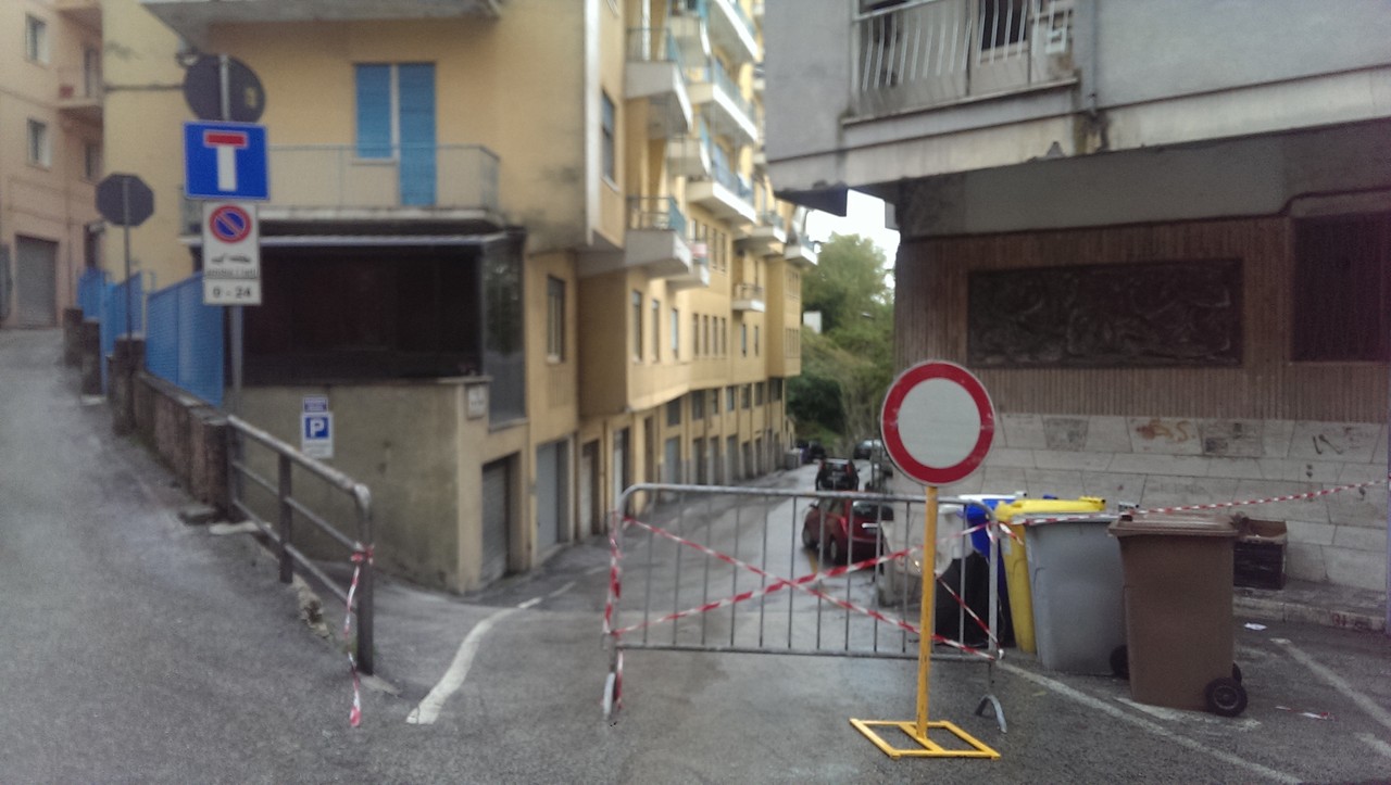 Maltempo a Milano: Strade inondate da bomba d'acqua, image size:1280x723
