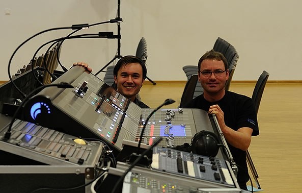 Unsere Techniker - Mathias Hoffmann & Markus Gehrlein (Gehrlein Veranstaltungstechnik / www. gehrlein-veranstaltungstechnik.de)