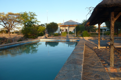 Swimming-Pool am frühen Morgen